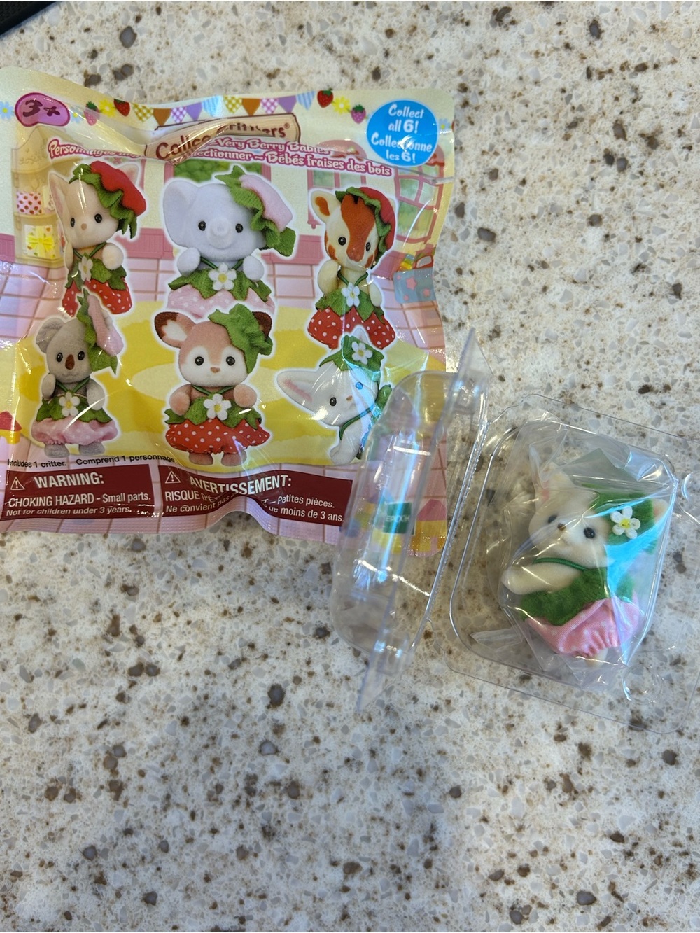 MESSAGE BEFORE PURCHASING
Rocco - very berry babies series